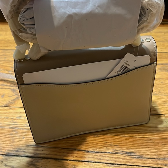 Brand new coach bag - still in the wrapping - Picture 8 of 9